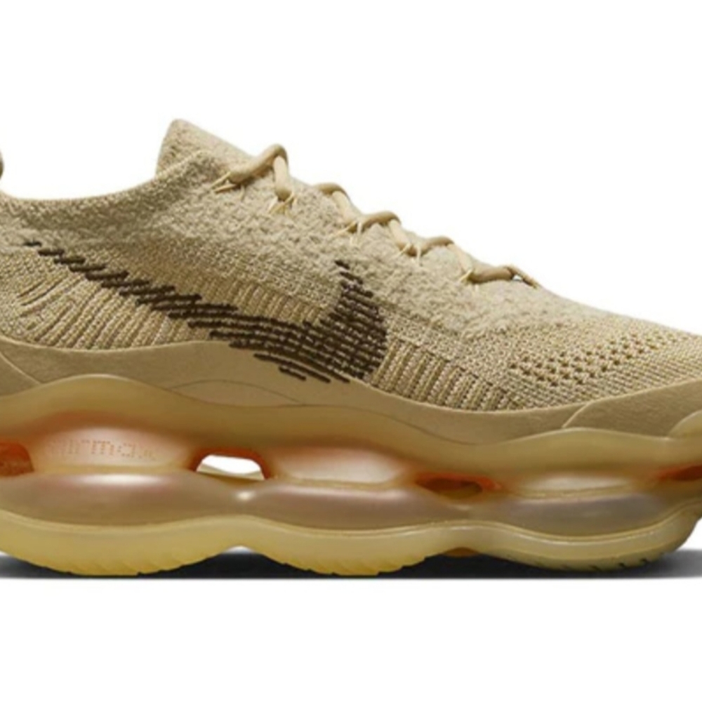 Sneakers - Picture 4 of 4